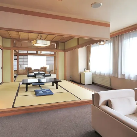 Honjin Sakura-Tei