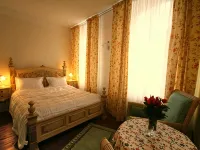 Hotel Denkmal 13 Wismar Hotels in Wismar