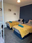 Ivy Green House - Central,Wifi,Netflix,Sleeps 7 - Business and Family Friendly - 3-نجوم
