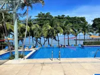 Villa Mariposa N°10 - Luxury Beachfront Escape, Private, Steps to Beach & Pool - de playa