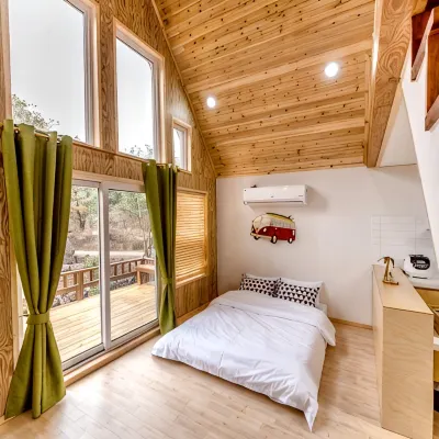 Browncabin Pension Hotels near 9.81 Park Jeju