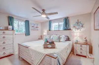 Beautiful House 🏖️ Newly Renovated Jan 2025😀Kayaks, Bikes,Beach Chairs,Fire Pit - Strand