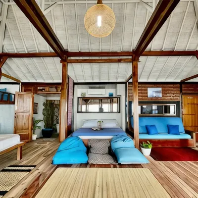 Omah Alchy Cottages Hotels near Pulau Menjangan-besar