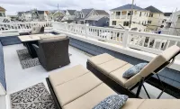 4-Bedroom Vacation Home Steps to Seaside Heights Boardwalk - 4 stjerner