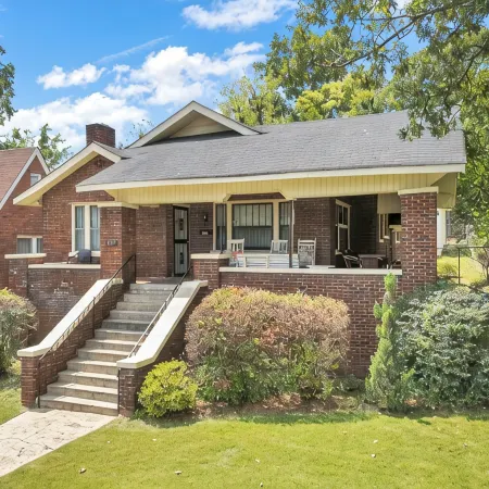 Beautiful Updated Historic 3BD/2BTH Home