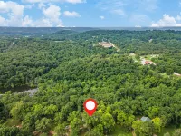 Spacious 4-bedroom Retreat on Table Rock Lake. Darts, Air Hockey, and More! - 4-Star