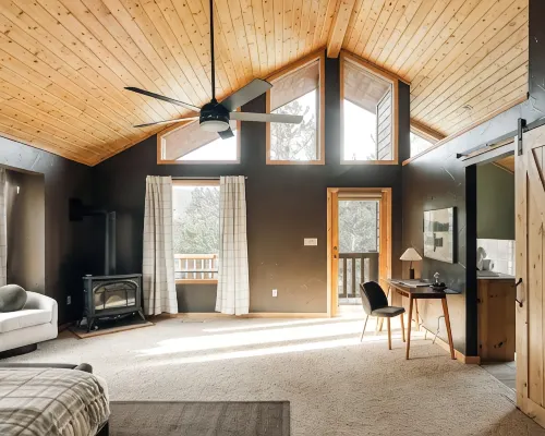 Bailey Escape - Hot Tub Game Room  4 Bed, 4 bath on 2.65 acres Hotels in Bailey