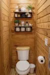 Romantic Cabin sitting on 18 acres of flat land surrounded by a creek! - Alppimaja