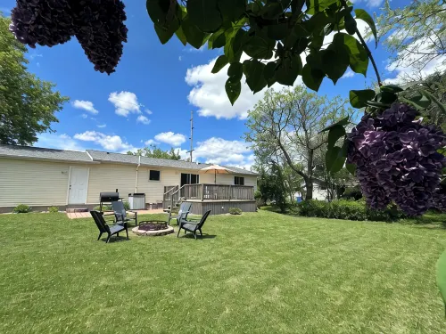 Charming 3 Bedroom 2.5 bathroom finished basement, Huge yard and Charcoal grill