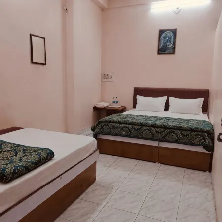 Kanha Homestay