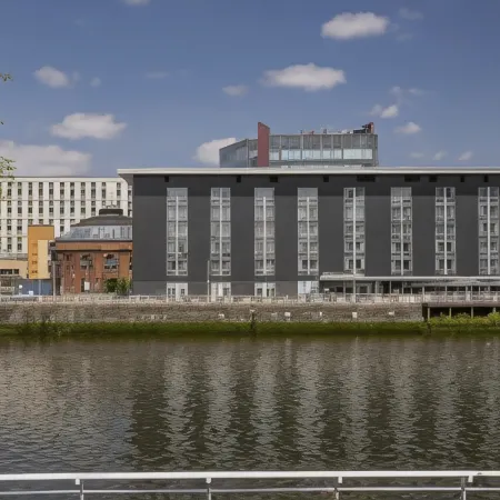 Hilton Garden Inn Glasgow City Centre Отели рядом с достопримечательностью «Юг»