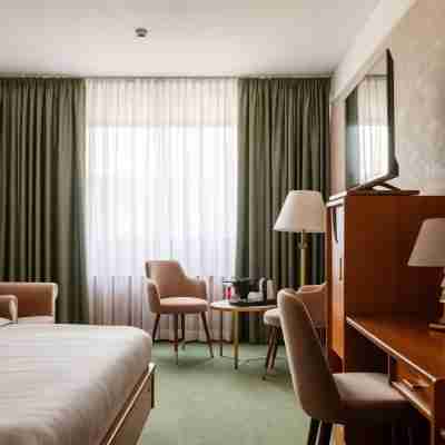 Atrium Palace Hotel Rooms