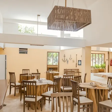 Jeri Village Hotel