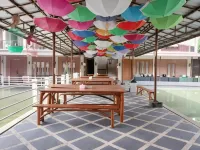 Saung Dolken Syariah Resort & Hotel - Parking