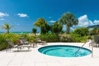 Directly on Beach, Beachy Chic 2 BR  - Heart of Grace Bay - Grandview Resort - Badekar