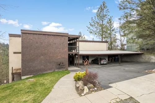 Penthouse in Browne’s Addition – 3Br/3BA, Views, Sauna, Two Balconies, 2,400 SF, - Boutique