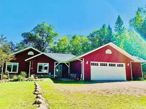 The Good Place: Lakehouse Near Dunbar Atv Trails/on Blue Ox Trails - Homestays