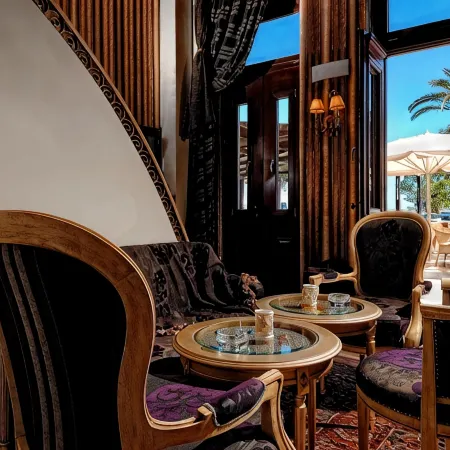 Civitas Suites Hotel
