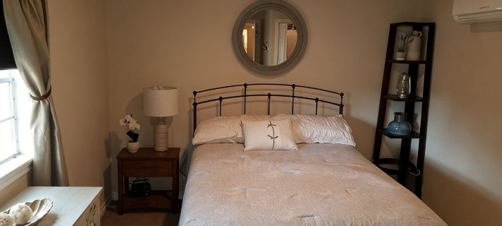 Cabin for two on 160 Acres,less than 20 min from Choctaw Casino Durant OK Hotels in Bryan County