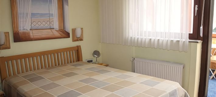 Middle row house near the beach, quiet location but in the middle of life Hotels in Tossens