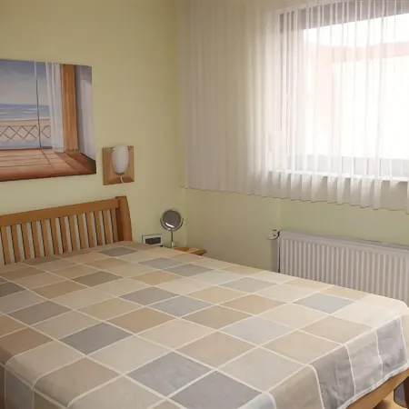 Middle row house near the beach, quiet location but in the middle of life