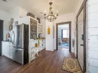Cozy Modern Home Near Wsu,  Pet-Friendly, Fast Wi-Fi & Fire Pit - Wifi