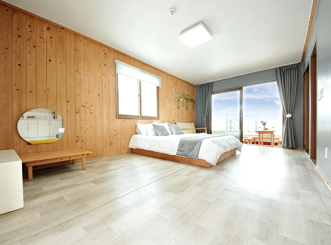 Tongyeong Happy Sea Pension - 광도면