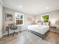 Spacious & Classy 4BR Los Gatos Villa: Jetted Tub & Foozball Hotels in Los Gatos
