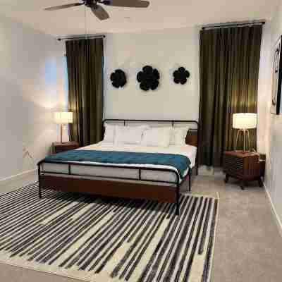 Brand New, Luxury 2BD/2BA Home in a Quiet Newly Constructed Area of Bakersfield Rooms