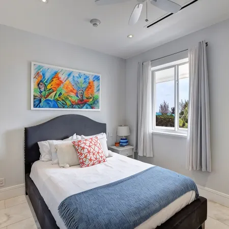 Luxury condo with a beachy Bahamian twist!