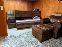Secluded Riverfront Cabin 5 acres on Little Missouri River - balcon