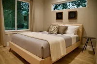 UT; HOME WITH FREE BREAKFAST & LATE CHECKOUT - Bungalows