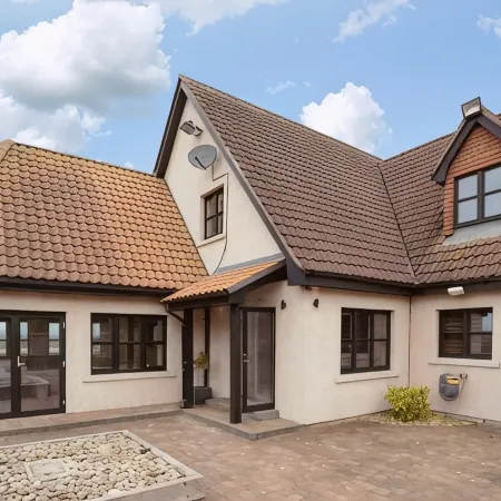 The Hoose at the Vu