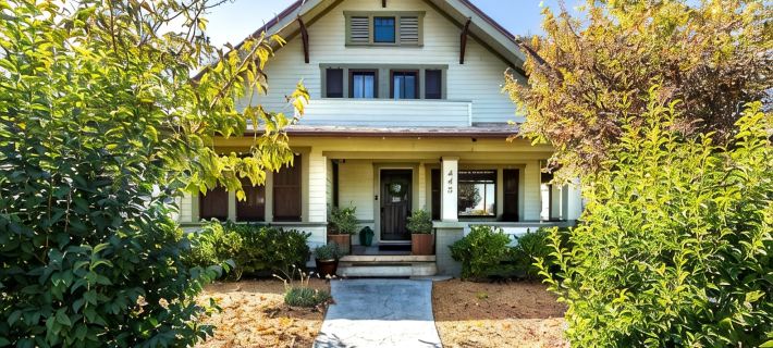 5th & Vine, Classic Craftsman with Modern Flair! Hotels in El Paso de Robles