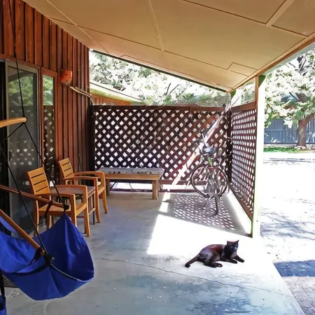 Honey's Suite at The Sage Guesthouse formerly the 19th Hole