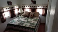 Riverview Cabin Located Along the Scenic Mississippi River - 2-Star
