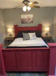 Tiny Farm home on 225 acres. 28 miles from Durant Casino & resort. Pet friendly! - 3-Star