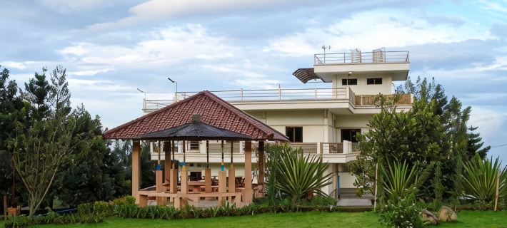 Tangko Inn Resort Hotels in Cipanas