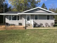 New Listing! Lake Michigan Beachfront for All Seasons - 3 étoiles