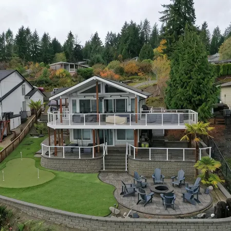 Grapeview- Luxury Waterfront Home w/ Hot Tub