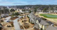 Lake Oconee Getaway.  Spacious family & pet-friendly retreat in gated community - 4-Star