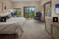 Ski-in/out Mod/Indust Luxe Schweitzer Mountain - Stuga