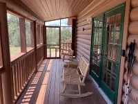Cowboy Cabin in the Mountains - Quiet Getaway - 2 tähden