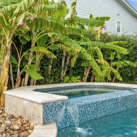 Heated Pool, Hot Tub, Kayaks, Fishing, 5BR Waterfront Home in Key Allegro