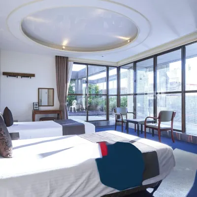 Okinawa Hotel Precia Hotel dekat Fukushuen