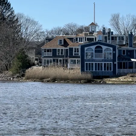 Unique Waterfront Condo at the Boatyard!