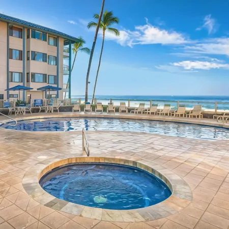 2 Bedroom 2 Bath Upgraded Oceanfront Penthouse