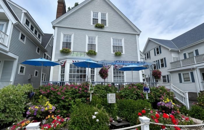 Harborview Inn