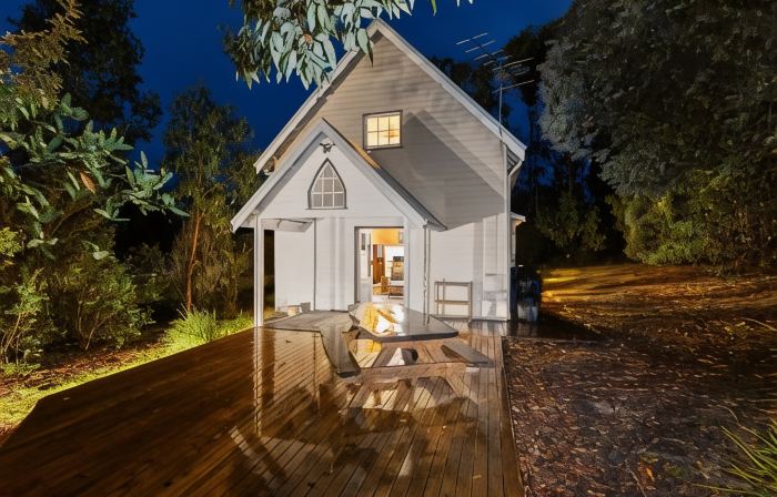 Bruny Island Escapes and Hotel Bruny