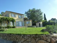 Character villa, privileged location in a Mediterranean village -  Casas de vacaciones